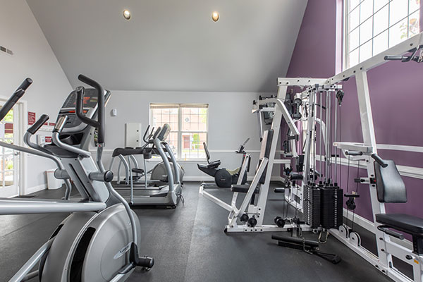 24/7 Fitness Center at Henderson Square